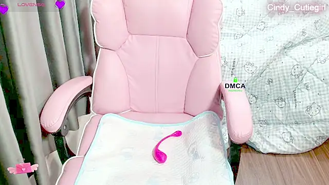 Cindy Cutiegirl online show from April 24, 10:23 pm