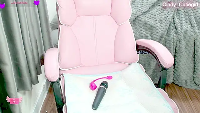 Snapshot of Cindy_Cutiegirl chatting on May 29, 10:19 pm Cindy Cutiegirl online show from May 29, 10:19 pm