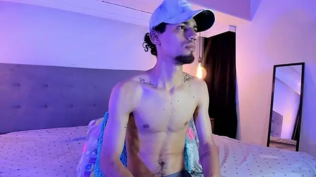 Chris Angel  online show from April 3, 3:48 am