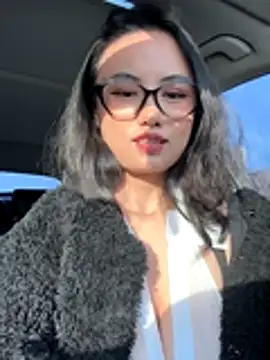 Snapshot of wen521 chatting on December 3, 12:51 am wen521 online show from December 3, 12:51 am