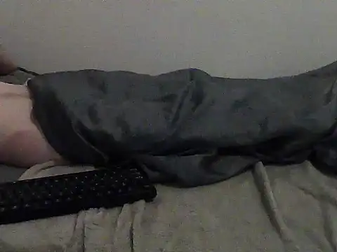 Snapshot of Wojtek150398 chatting on September 21, 7:59 pm Wojtek150398 online show from September 21, 7:59 pm