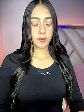 isabela l online show from September 28, 2:50 am