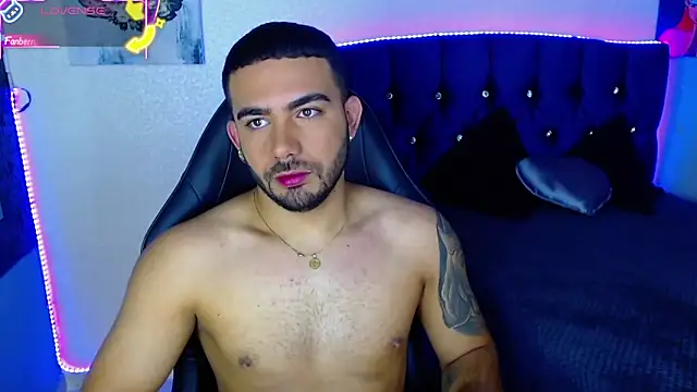 adamhairy online show from April 9, 2:11 pm