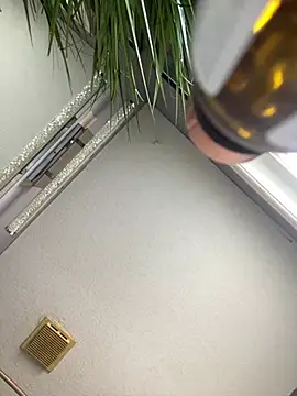 Snapshot of starsaligned chatting on February 2, 7:12 pm starsaligned online show from February 2, 7:12 pm