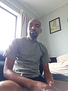 Snapshot of mojaymort chatting on September 25, 10:19 am mojaymort online show from September 25, 10:19 am