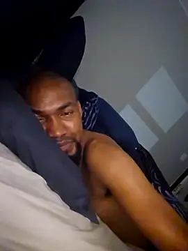 Snapshot of mojaymort chatting on November 20, 9:47 pm mojaymort online show from November 20, 9:47 pm