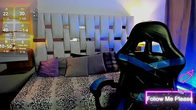 nextboywell1 online show from March 13, 3:13 am