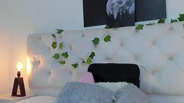  jasmine blush online show from September 30, 2:33 pm