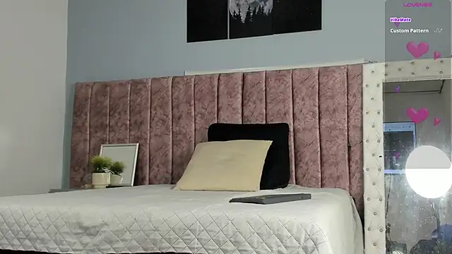  jasmine blush online show from November 9, 12:14 pm