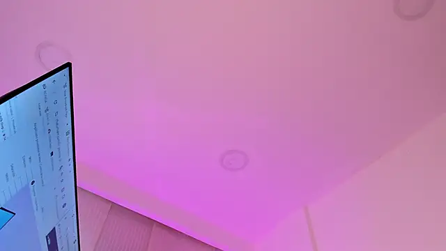  jasmine blush online show from April 17, 1:36 pm