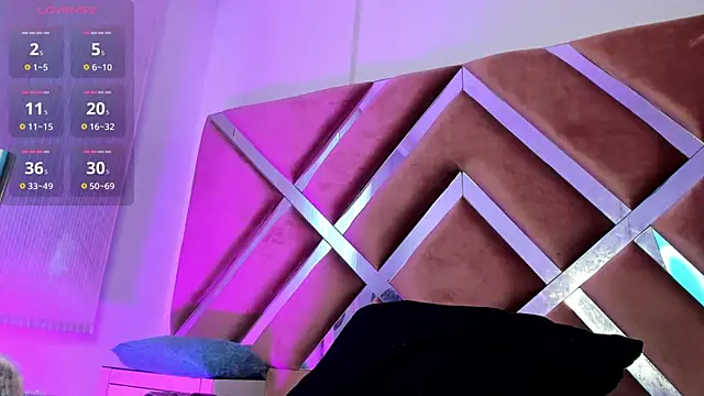  jasmine blush online show from April 20, 1:36 pm