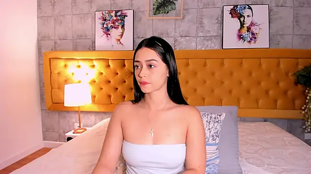 EmilyyRamirez online show from October 25, 2:13 pm