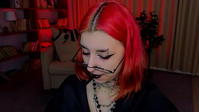Mistress  Marcelline online show from July 22, 2:14 am