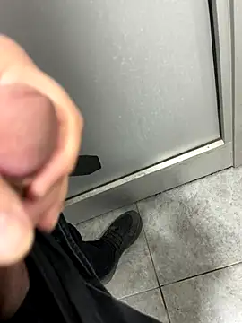 Snapshot of KAZANOVAA chatting on November 14, 2:05 pm KAZANOVAA online show from November 14, 2:05 pm