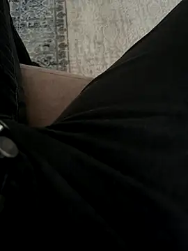 Snapshot of KAZANOVAA chatting on November 15, 4:43 am KAZANOVAA online show from November 15, 4:43 am