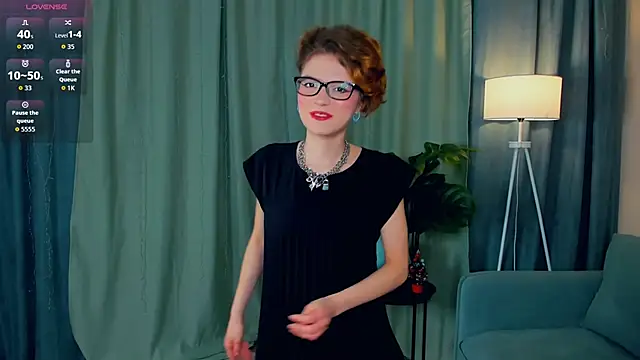 EdlinGathright online show from March 28, 4:01 am