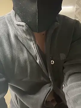 Snapshot of Atngt_69 chatting on December 17, 5:52 pm Atngt 69 online show from December 17, 5:52 pm