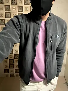 Snapshot of Atngt_69 chatting on December 18, 4:46 pm Atngt 69 online show from December 18, 4:46 pm