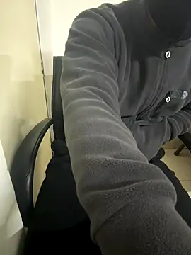 Snapshot of Atngt_69 chatting on December 19, 4:47 pm Atngt 69 online show from December 19, 4:47 pm