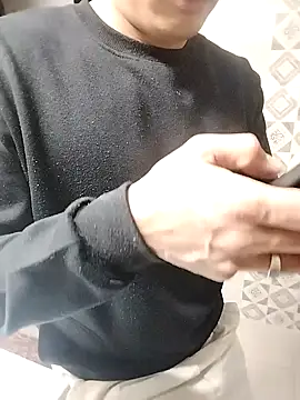 Snapshot of Atngt_69 chatting on February 10, 4:11 pm Atngt 69 online show from February 10, 4:11 pm