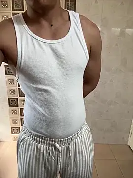 Snapshot of Atngt_69 chatting on April 13, 9:37 am Atngt 69 online show from April 13, 9:37 am