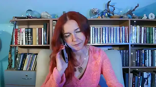 Snapshot of Foxilady357 chatting on May 11, 3:40 pm Foxilady357 online show from May 11, 3:40 pm
