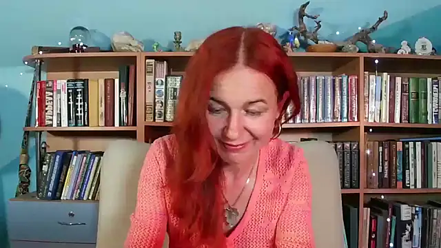 Snapshot of Foxilady357 chatting on May 11, 4:04 pm Foxilady357 online show from May 11, 4:04 pm