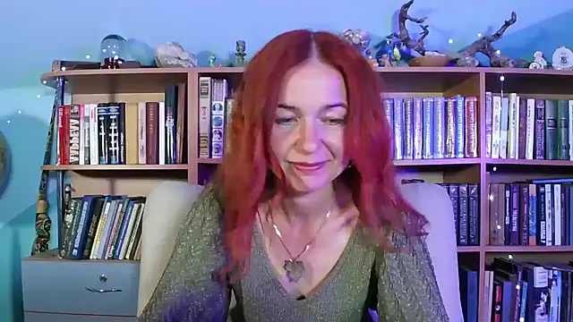 Snapshot of Foxilady357 chatting on May 13, 1:19 pm Foxilady357 online show from May 13, 1:19 pm