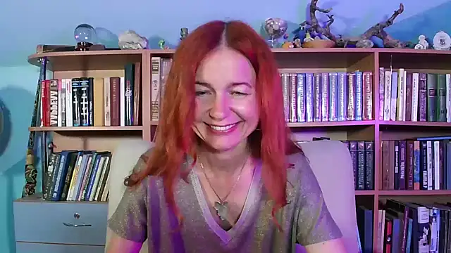 Snapshot of Foxilady357 chatting on May 20, 2:23 pm Foxilady357 online show from May 20, 2:23 pm