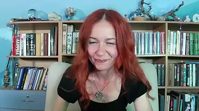 Snapshot of Foxilady357 chatting on June 15, 1:46 pm Foxilady357 online show from June 15, 1:46 pm