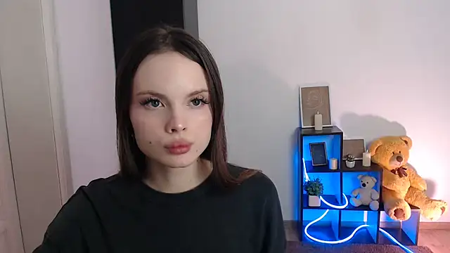 Ariella ari online show from October 28, 10:52 am