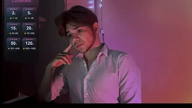 1RobertTT online show from September 10, 9:37 pm