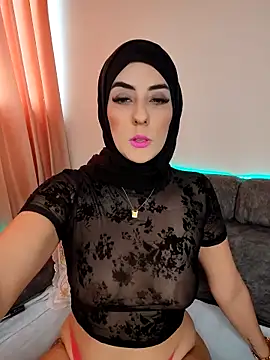Snapshot of aisha_samiri chatting on September 20, 8:21 pm aisha samiri online show from September 20, 8:21 pm