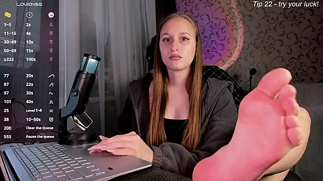 DarcySiren online show from April 22, 11:12 am