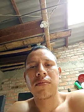 Snapshot of GaaraDiaz chatting on October 28, 4:42 pm GaaraDiaz online show from October 28, 4:42 pm