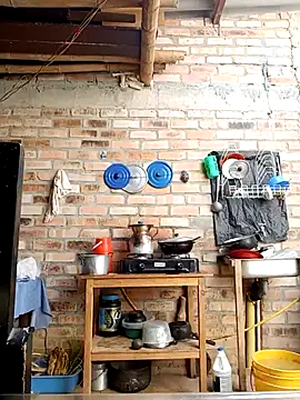 Snapshot of GaaraDiaz chatting on October 30, 2:07 pm GaaraDiaz online show from October 30, 2:07 pm