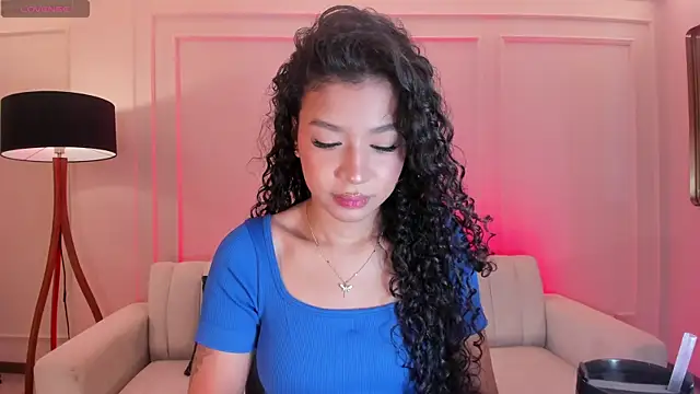 Snapshot of SophieHouston_ chatting on September 11, 4:01 am SophieHouston  online show from September 11, 4:01 am