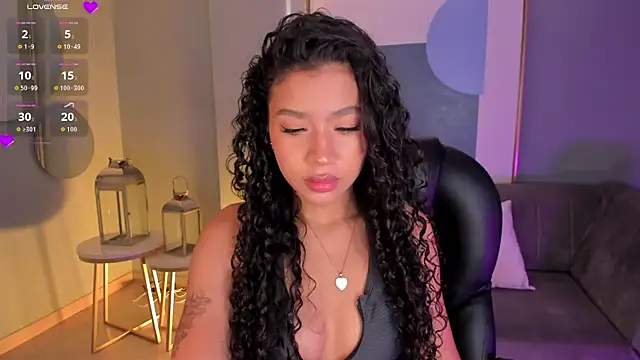 Snapshot of SophieHouston_ chatting on September 26, 2:59 am SophieHouston  online show from September 26, 2:59 am