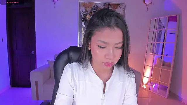 SophieHouston  online show from January 10, 4:14 am