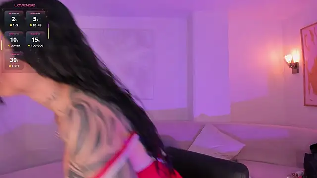 MilaLawrence online show from April 21, 11:49 am