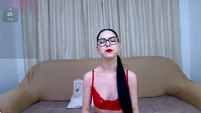 Snapshot of KaylaLewys chatting on October 21, 6:08 pm KaylaLewys online show from October 21, 6:08 pm