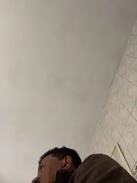 Snapshot of PIROCAGG21 chatting on October 10, 10:25 am PIROCAGG21 online show from October 10, 10:25 am