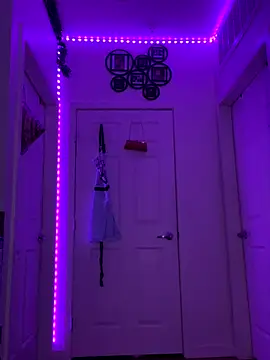 Snapshot of moan4mona chatting on September 25, 5:11 am moan4mona online show from September 25, 5:11 am