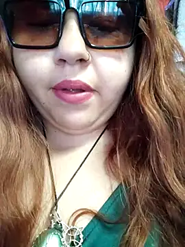 Snapshot of melisa_hot420 chatting on October 13, 8:53 pm melisa hot420 online show from October 13, 8:53 pm