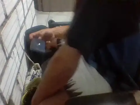 santiii   12 online show from December 19, 11:23 pm