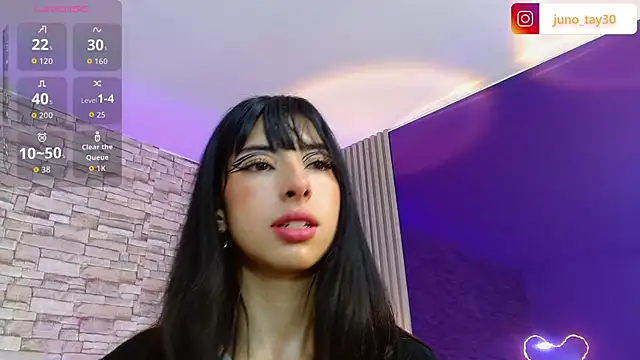 juno tay online show from October 15, 11:43 am