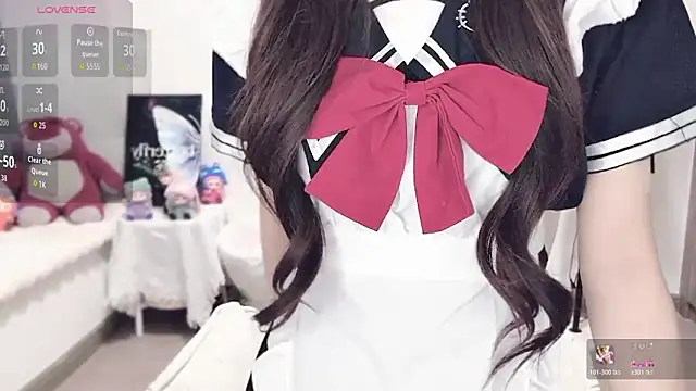 -EEBABY online show from October 20, 9:26 pm