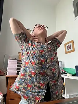 SexyLeon8 online show from May 6, 5:46 am
