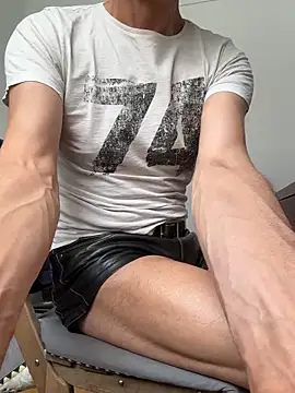 SexyLeon8 online show from June 9, 1:56 pm