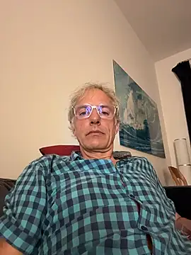 SexyLeon8 online show from July 2, 8:26 pm
